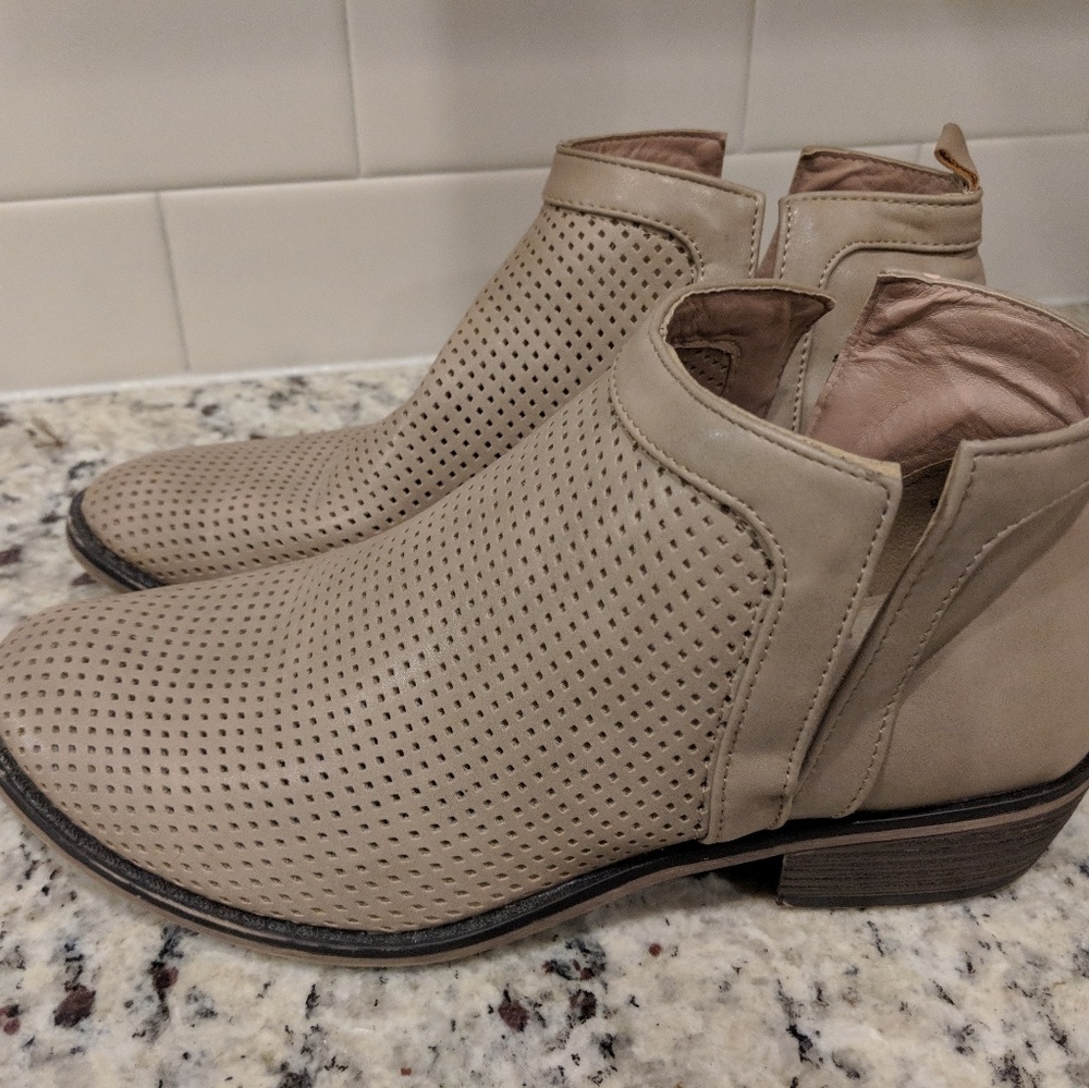 Cut out Ankle Booties